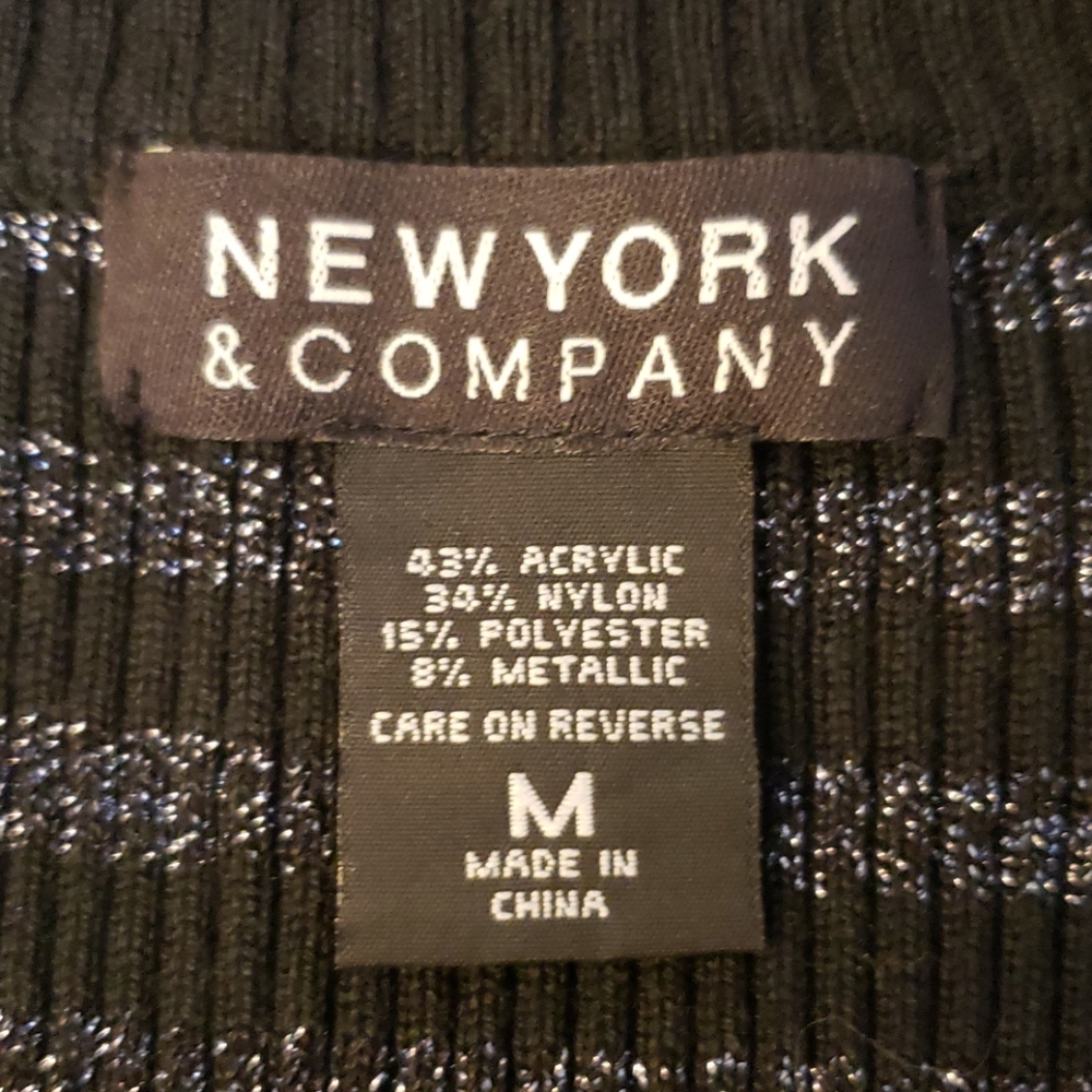 Tank Top-Medium - Picture 4 of 6